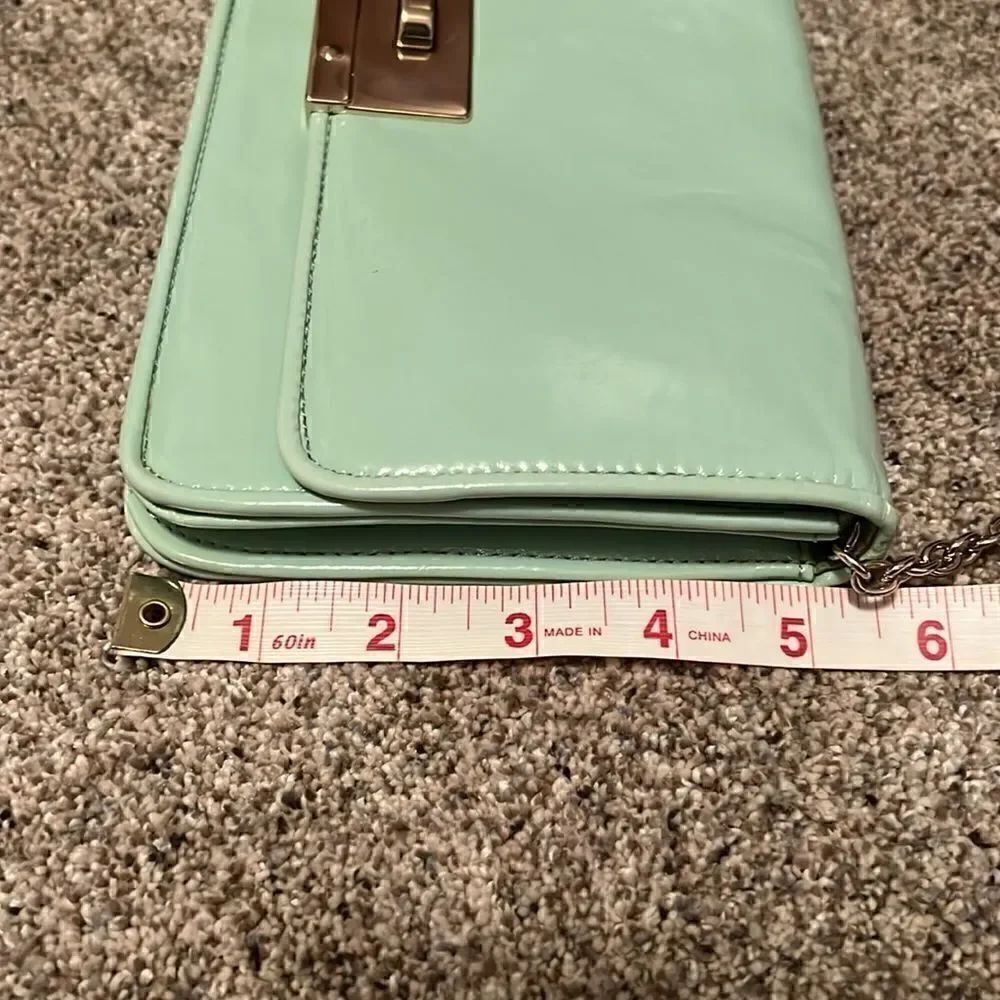 Banana Republic mint purse/clutch - Picture 11 of 11